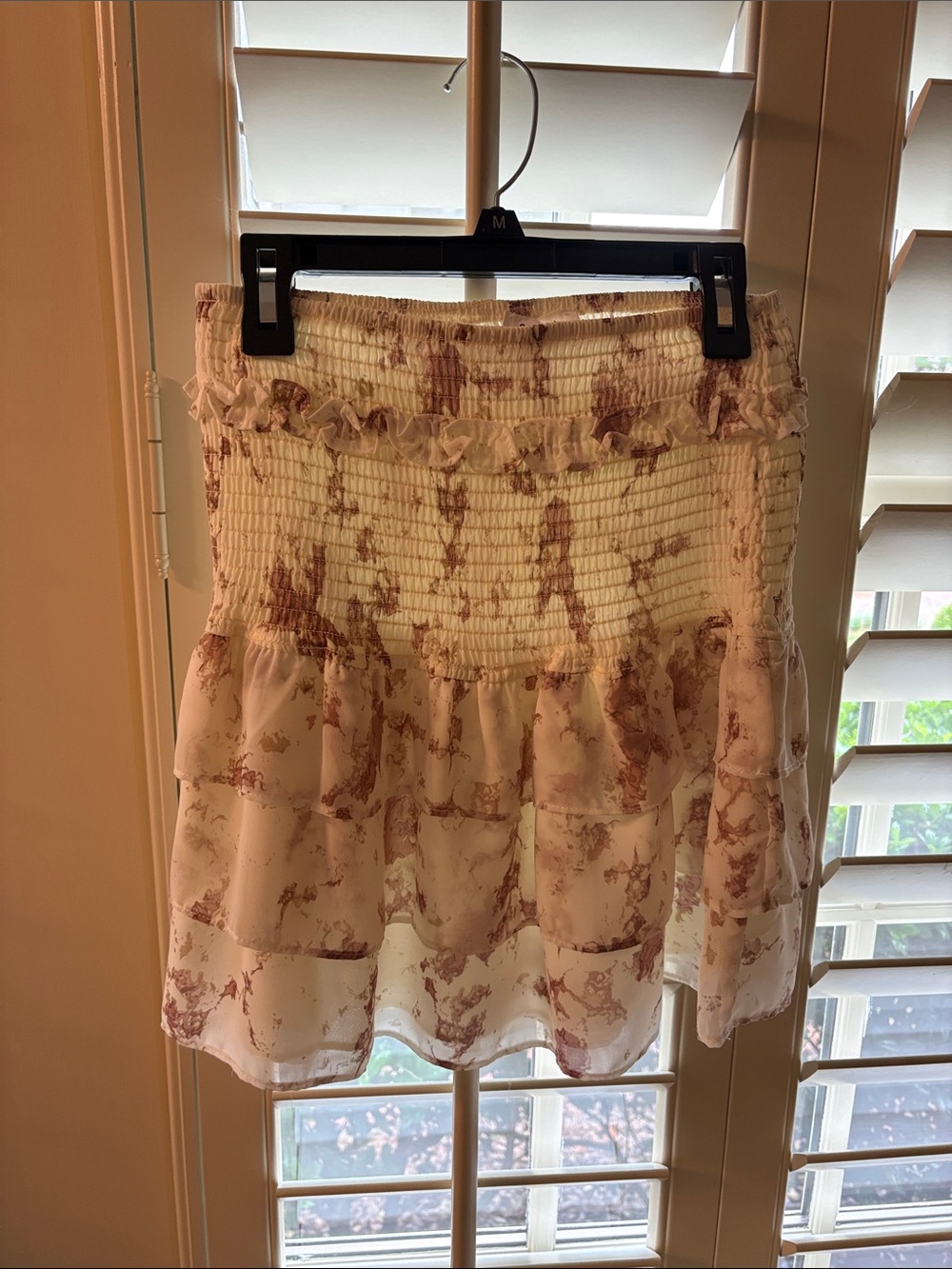 Storia Cream Mini Skirt with Dusty Rose Print